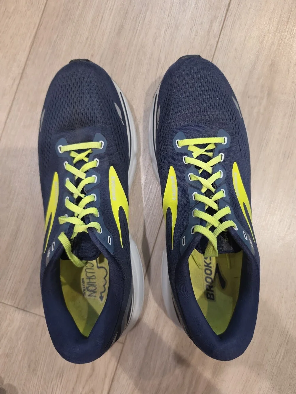 Brooks Ghost 15 Men's Running Shoes Navy Neon Yellow Size 11.5 D